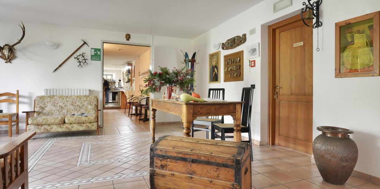 Hotel Casa Alpina San Luigi Campodolcino Exterior foto